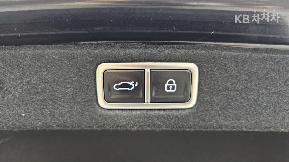 Hyundai The All New Grandeur (Azera)2.5L gasoline 2WD Premium - 26