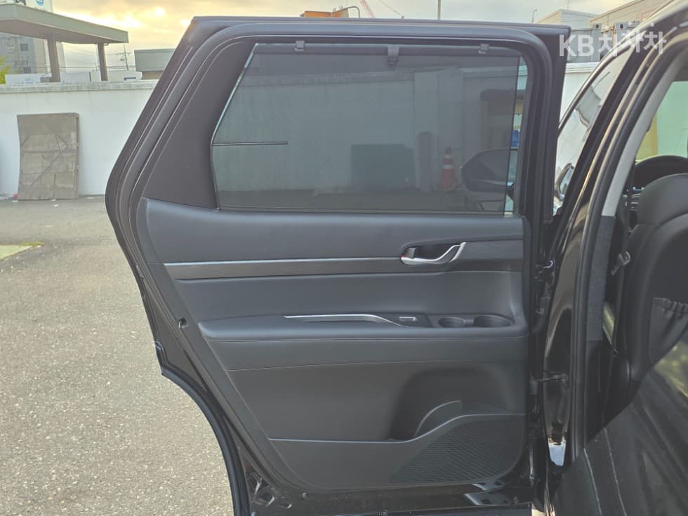 Hyundai Palisade2.2 Diesel 8-seater Prestige - 8