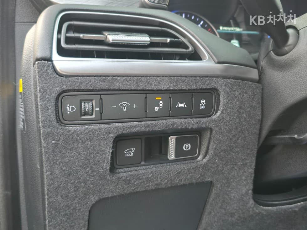 Hyundai Palisade2.2 Diesel 8-seater Prestige - 9