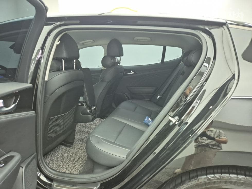Kia Stinger Meister2.5L gasoline Turbo 2WD 플래티넘 - 12