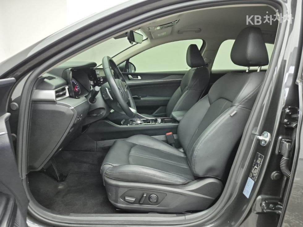 Kia K5 Hybrid 3rd Gen2.0 HEV Prestige - 11