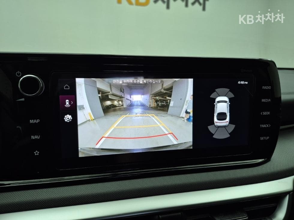 Kia K5 Hybrid 3rd Gen2.0 HEV Prestige - 14