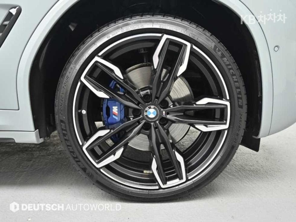 BMW New X4 (G02)xDrive M40i - 5