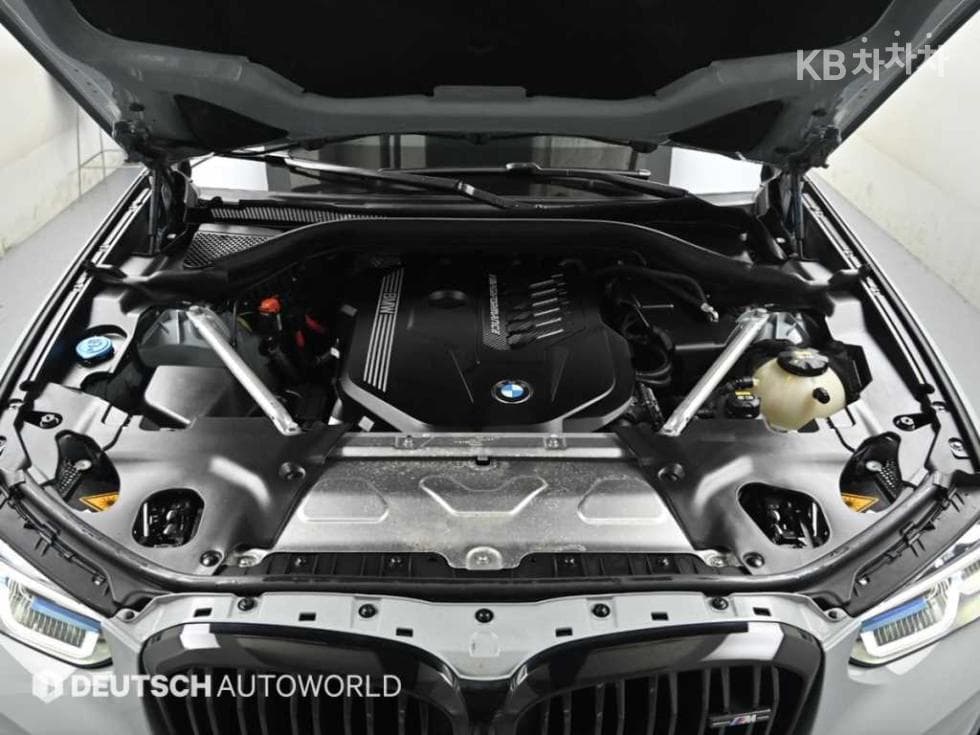 BMW New X4 (G02)xDrive M40i - 6