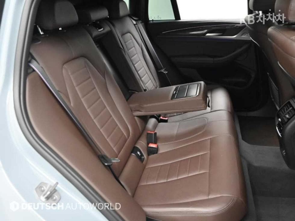 BMW New X4 (G02)xDrive M40i - 12