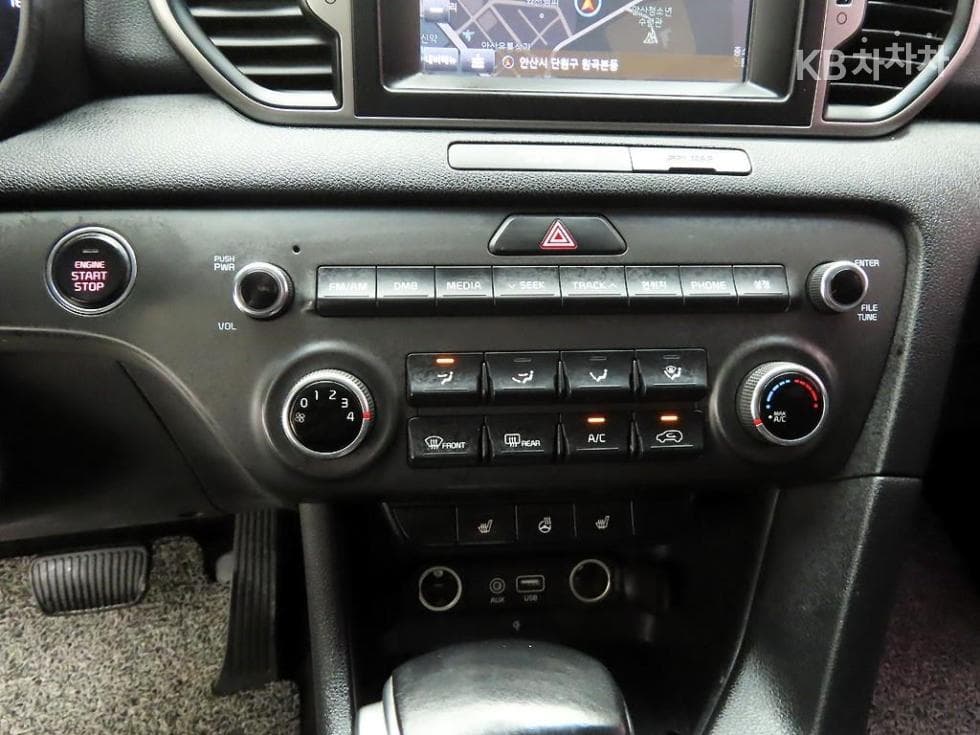 Киа Sportage 4-то поколениеДизел 2.0 2WD Престиж - 10