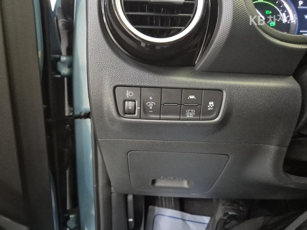 Hyundai Kona Hybrid1.6 HEV Smart Special (special feature/edition) - 17