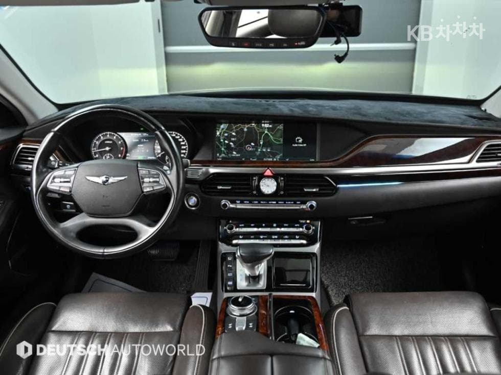 Genesis EQ9003.3 T-GDI AWD Premium Luxury - 7