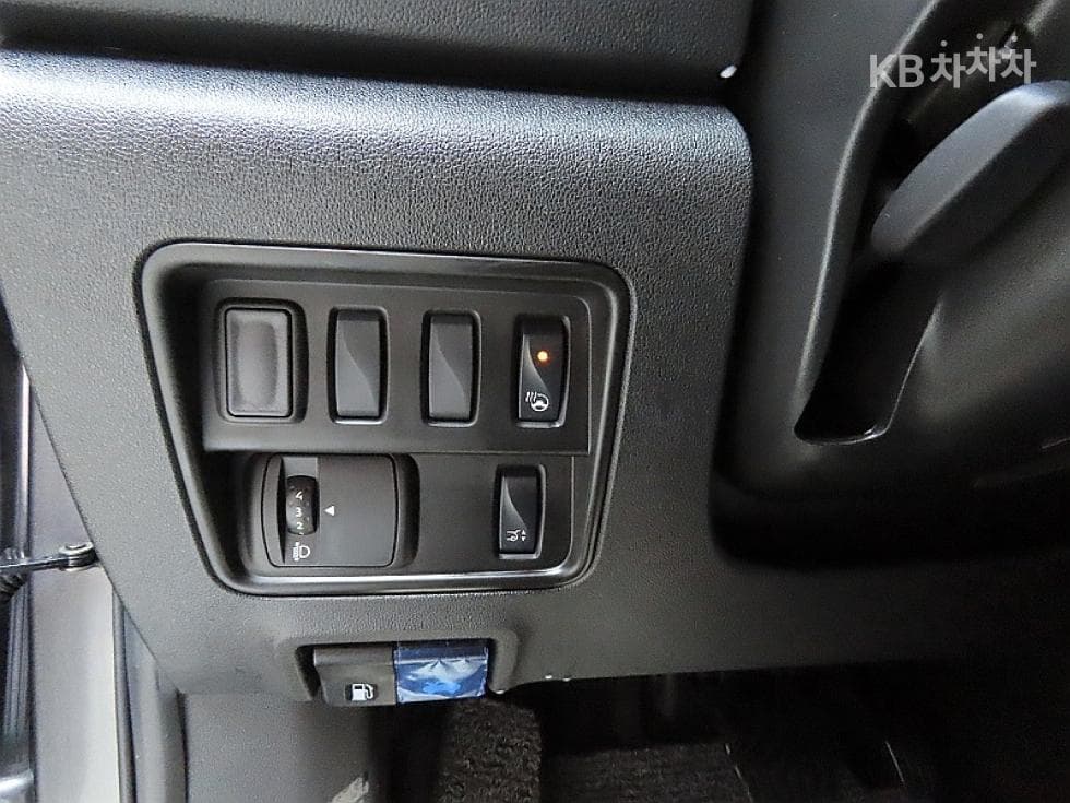 Renault Korea The New QM6(HZG PH3)2.0 LPe 2WD RE - 12