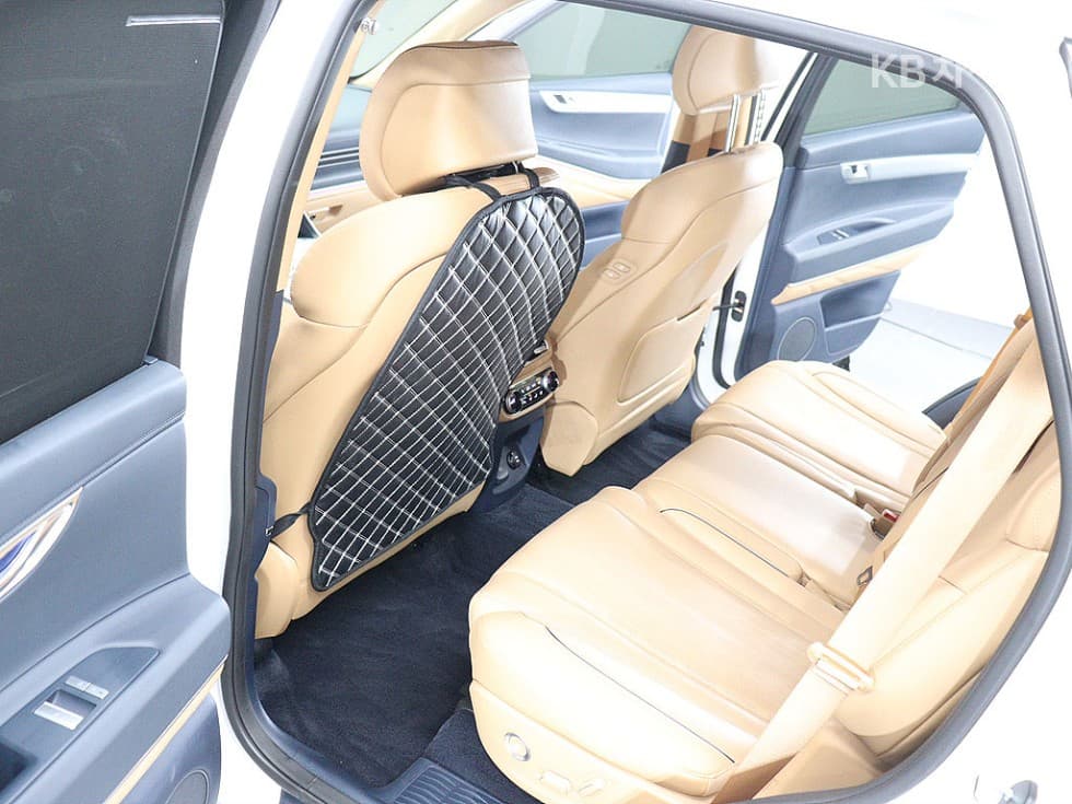 Genesis GV803.5 Turbo Gasoline AWD - 15