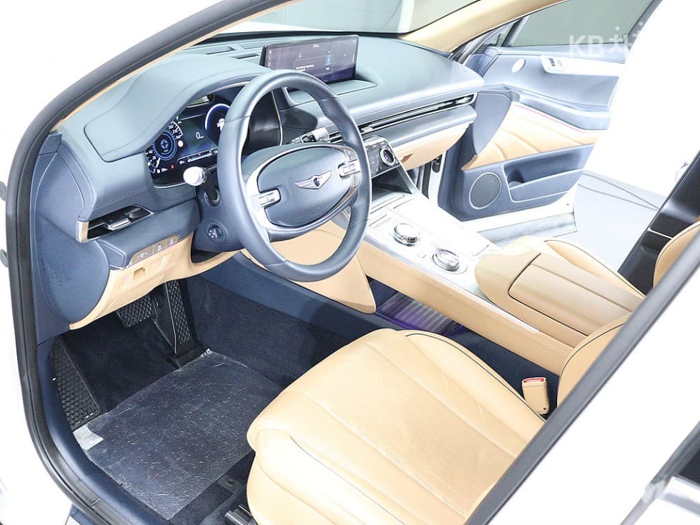 Genesis GV803.5 Turbo Gasoline AWD - 16