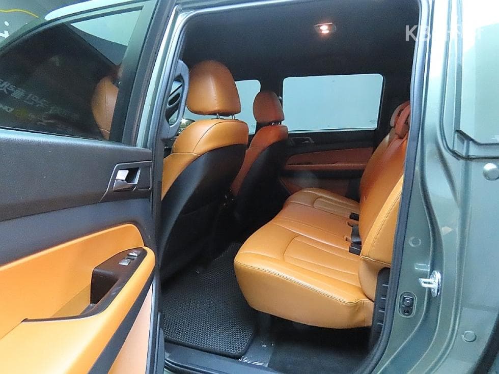 КейДжи Мобилити Нов Rexton 스포츠2.2 AWD Noblesse - 11