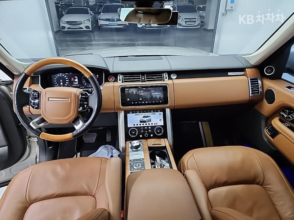 Land Rover New Range Rover4.4 SDV8 Autobiography 405 - 7