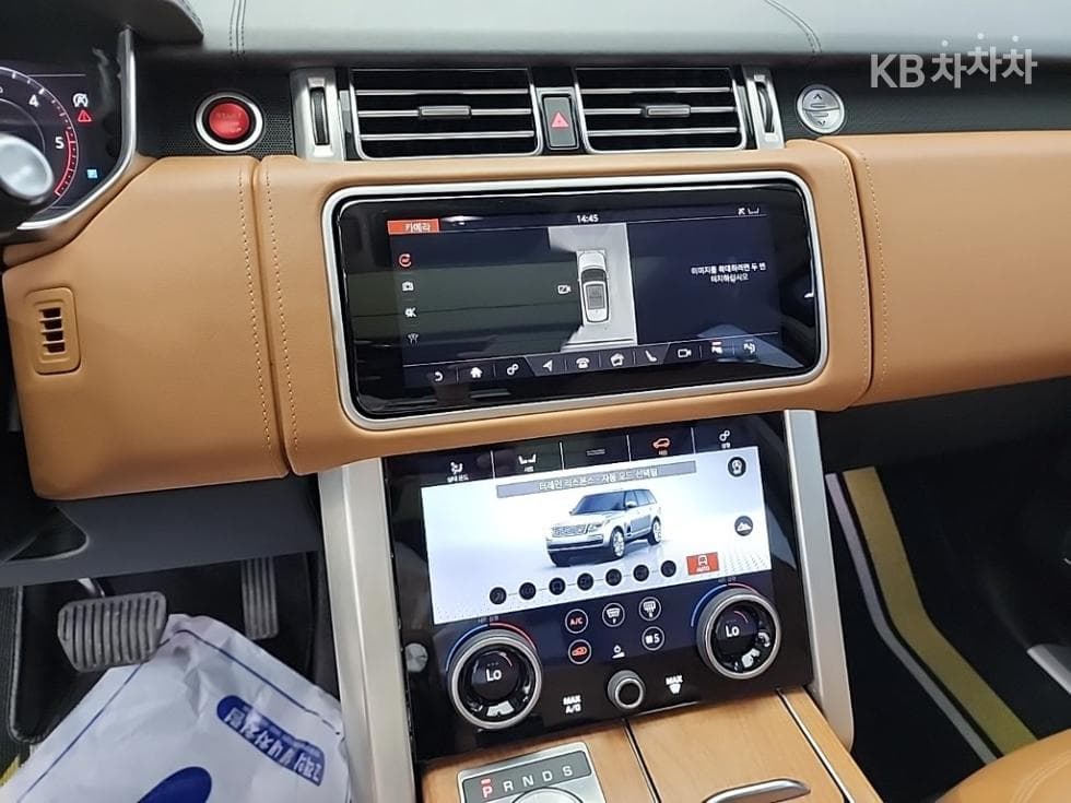 Land Rover New Range Rover4.4 SDV8 Autobiography 405 - 10