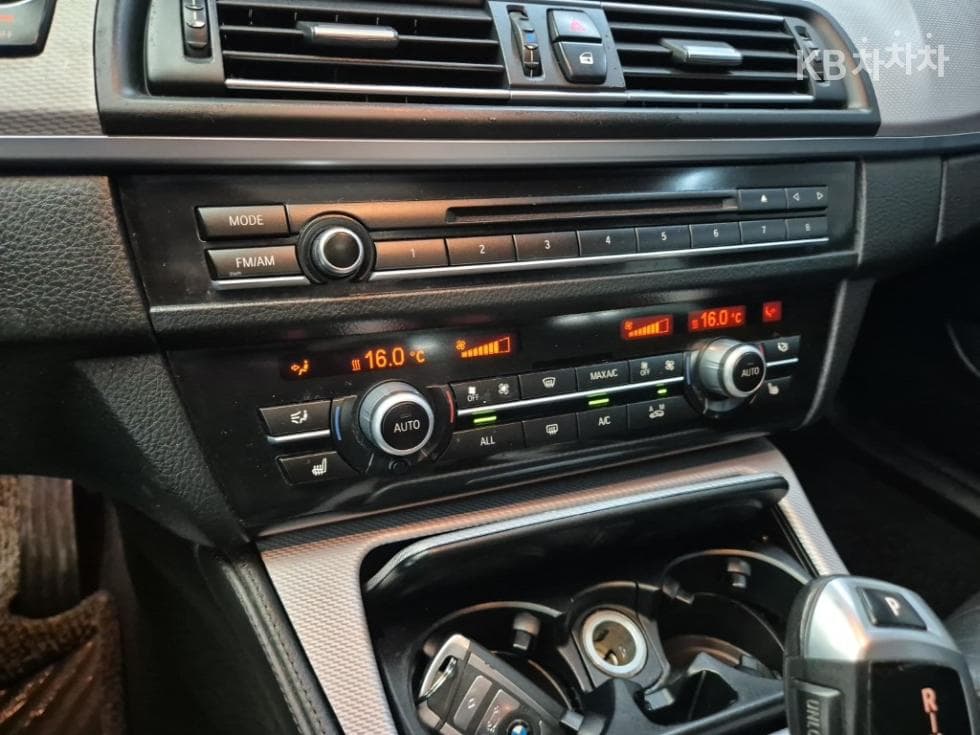 BMW New5 Series520d M 스포츠 F10 - 18