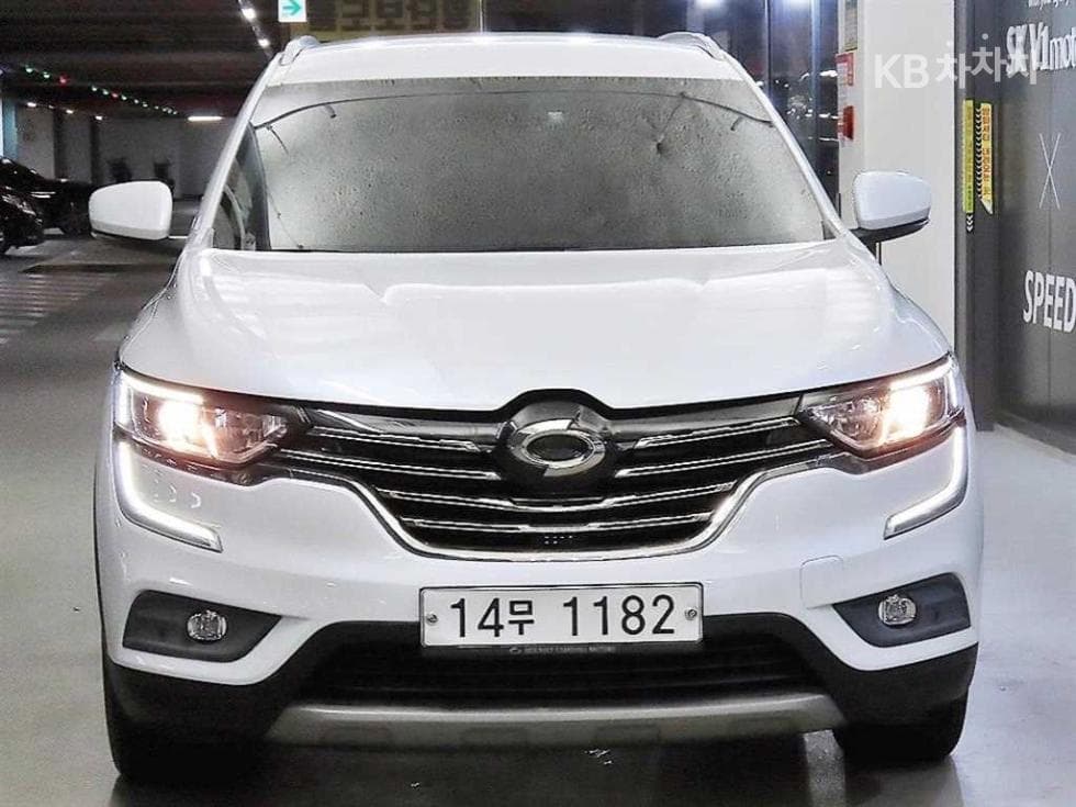 Рено Корея QM6Бензин 2.0 2WD RE Стандартен - 2