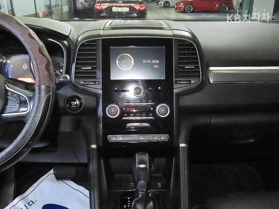 Рено Корея QM6Бензин 2.0 2WD RE Стандартен - 11