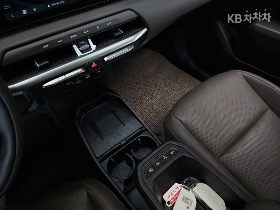 Киа EV4Long Range 2WD Air - 10