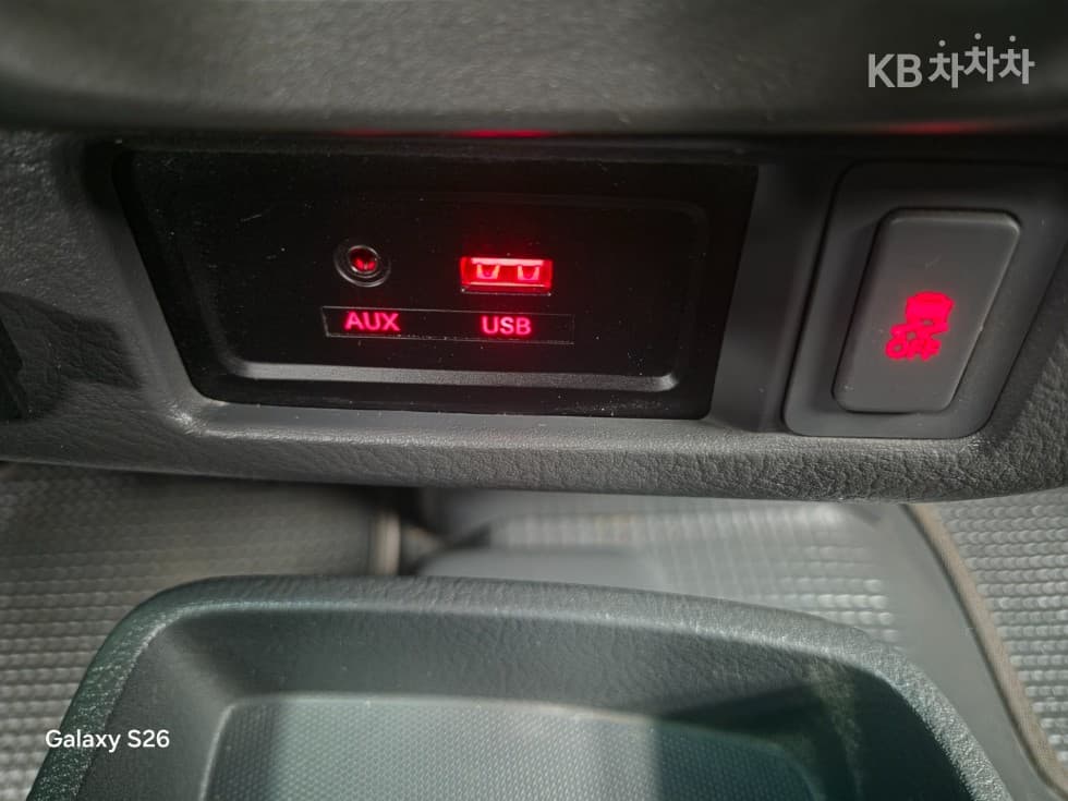 Kia Bongo 3 (light truck)1 Ton Extra Long King Cab CRDi Luxury - 15