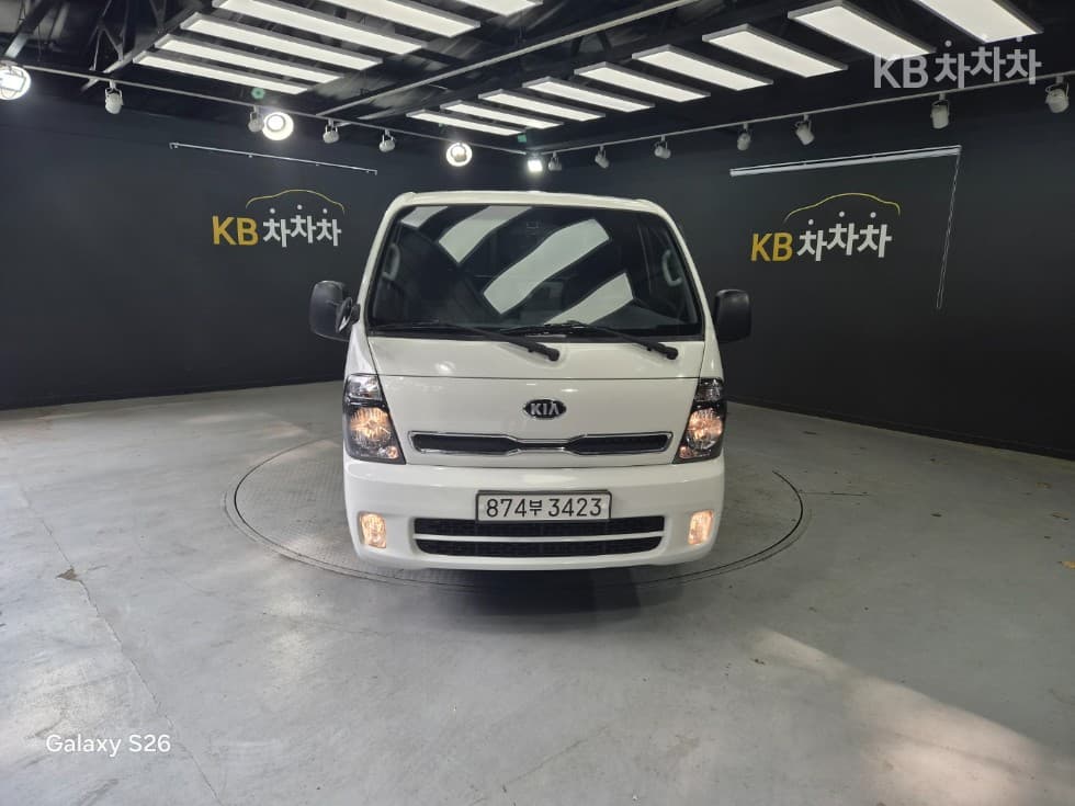 Kia Bongo 3 (light truck) 1 Ton Extra Long King Cab CRDi Luxury - Image 1