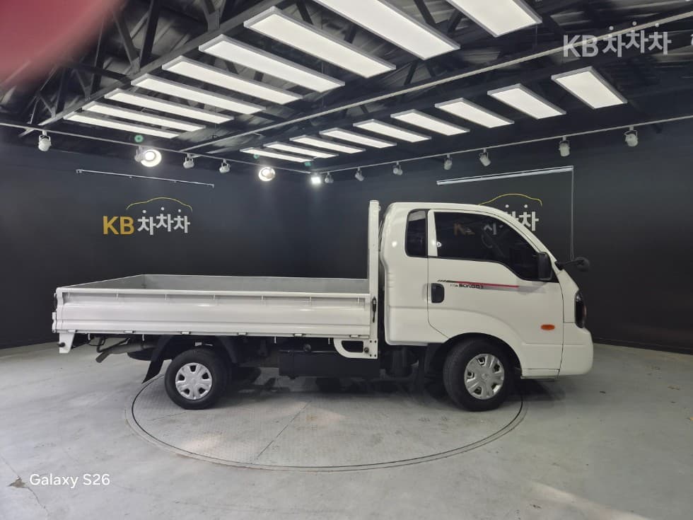 Kia Bongo 3 (light truck)1 Ton Extra Long King Cab CRDi Luxury - 6