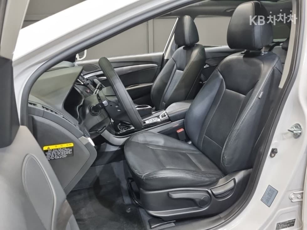 Хюндай i401.7 VGT SMART - 14