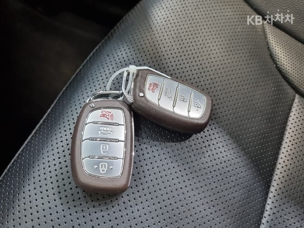 Хюндай i401.7 VGT SMART - 22