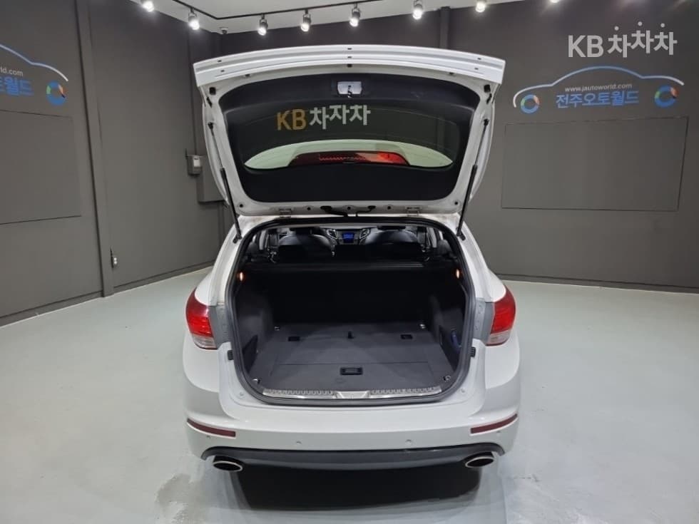 Хюндай i401.7 VGT SMART - 25