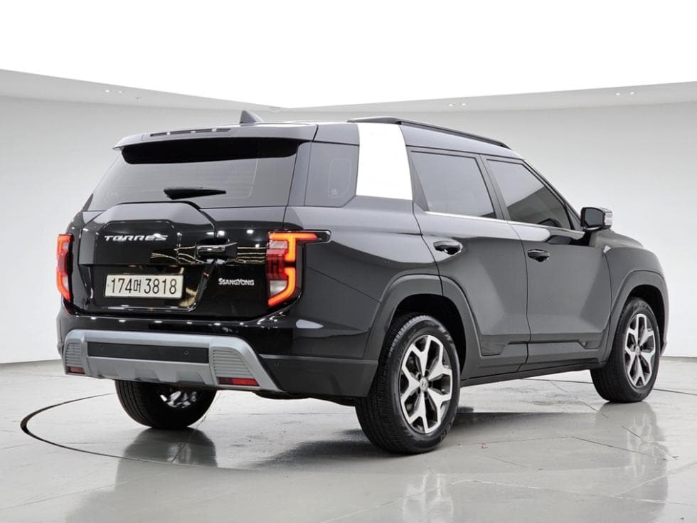 KG Mobility 토레스(J100)1.5 GDI Turbo T5 - 3