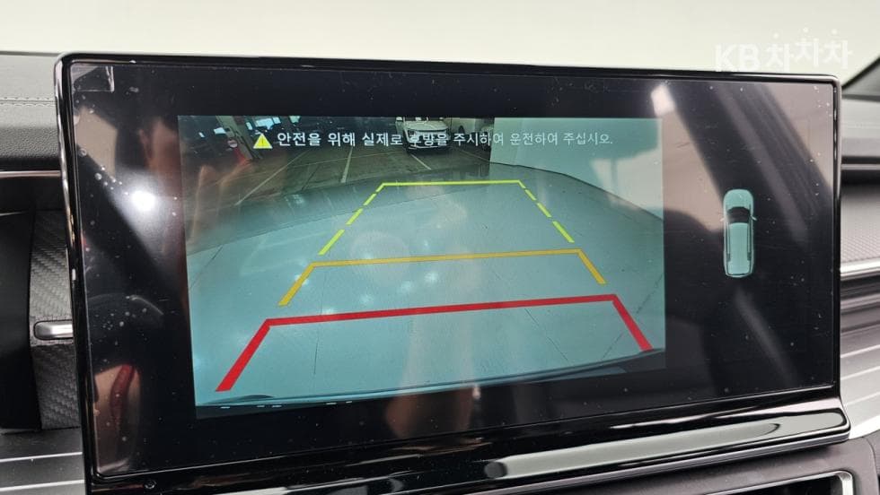 KG Mobility 토레스(J100)1.5 GDI Turbo T5 - 12