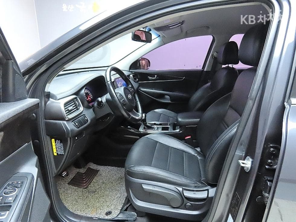 Киа All NewSorentoДизел 2.0 2WD Лукс - 10