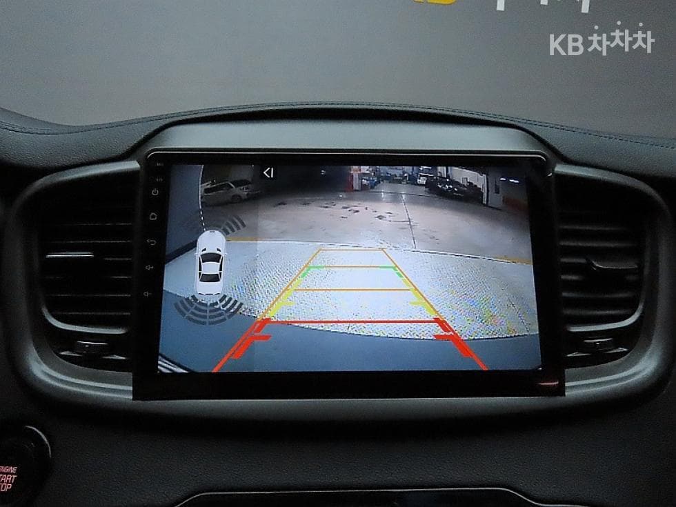 Киа All NewSorentoДизел 2.0 2WD Лукс - 16