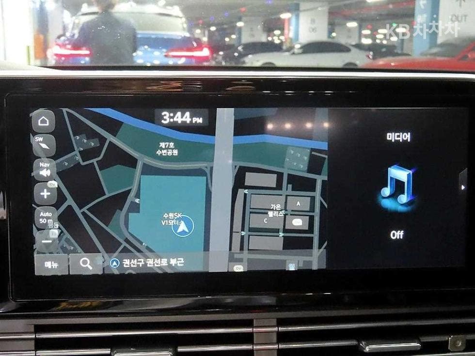 Хюндай The New (фейслифт) Grandeur (Azera)2.5 Premium - 16
