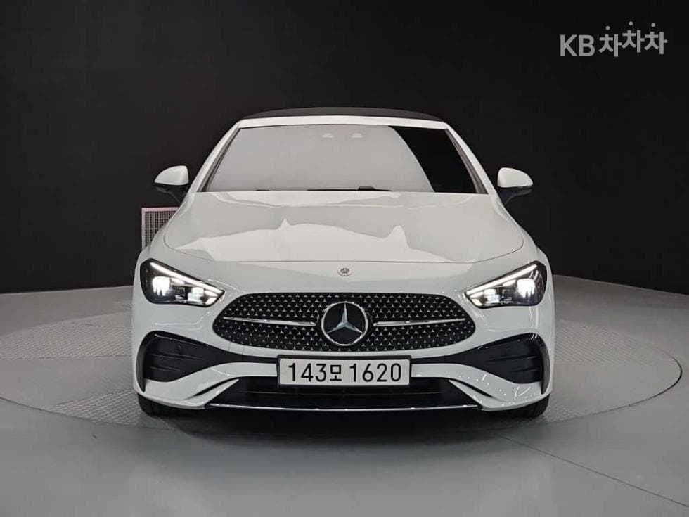 Mercedes-Benz CLE클래스 (C236)CLE 200 Cabriolet Стандартен - 2
