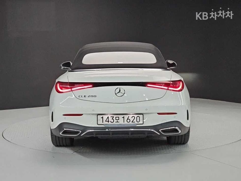 Mercedes-Benz CLE클래스 (C236)CLE 200 Cabriolet Стандартен - 3