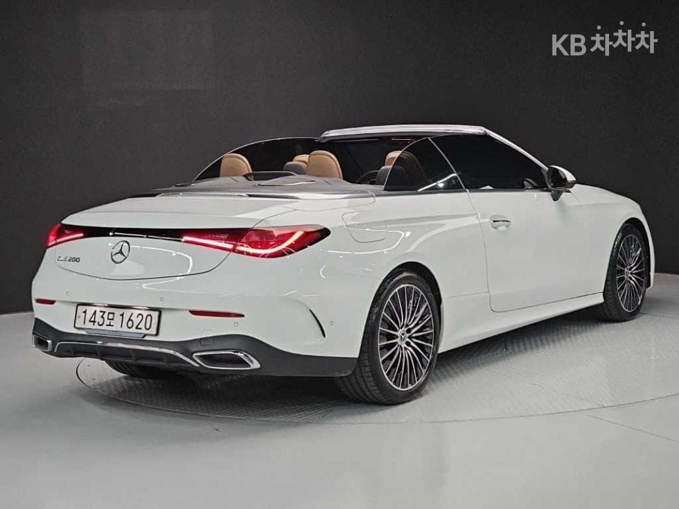 Mercedes-Benz CLE클래스 (C236)CLE 200 Cabriolet Стандартен - 4