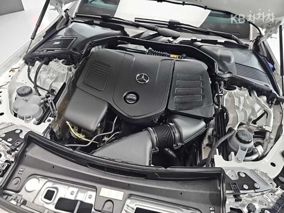 Mercedes-Benz CLE클래스 (C236)CLE 200 Cabriolet Стандартен - 5