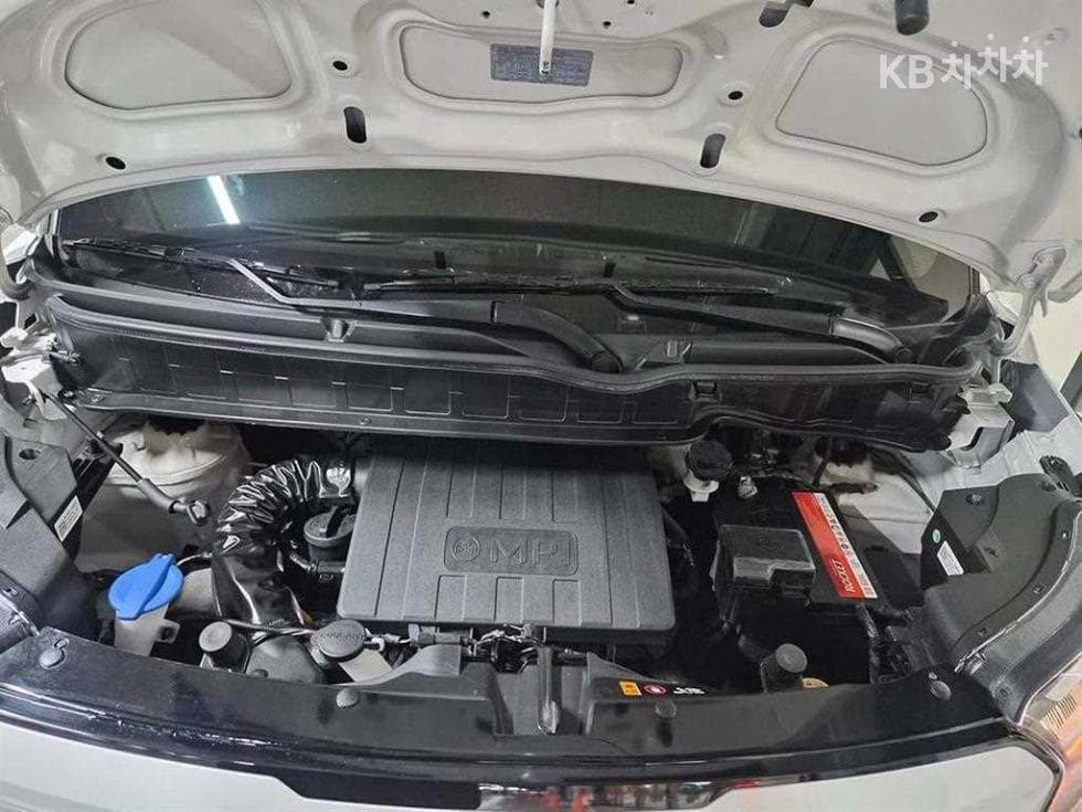 Kia The New (facelift) Kia Ray (van)1.0 Gasoline Signature - 19