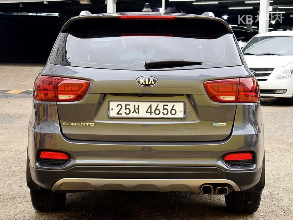 Киа The New (фейслифт) Sorento2.0 Дизел 2WD 마스터 - 3