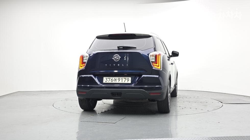KG Mobility Very New (facelift/refresh; particularly for Tivoli) TivoliGasoline V3 2WD Standard - 4