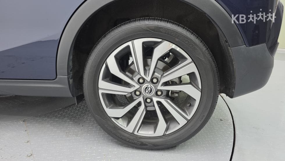 KG Mobility Very New (facelift/refresh; particularly for Tivoli) TivoliGasoline V3 2WD Standard - 10