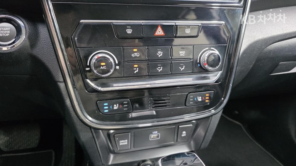 KG Mobility Very New (facelift/refresh; particularly for Tivoli) TivoliGasoline V3 2WD Standard - 14