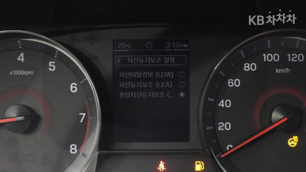 KG Mobility Very New (facelift/refresh; particularly for Tivoli) TivoliGasoline V3 2WD Standard - 16