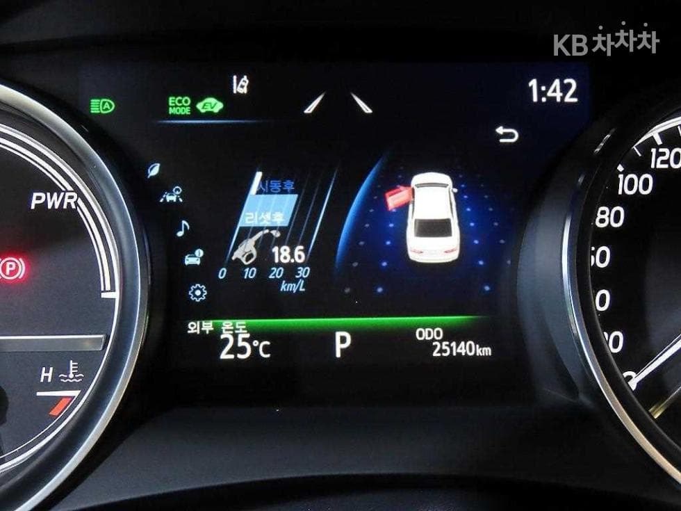 Toyota Camry XV702.5L хибрид LE - 9