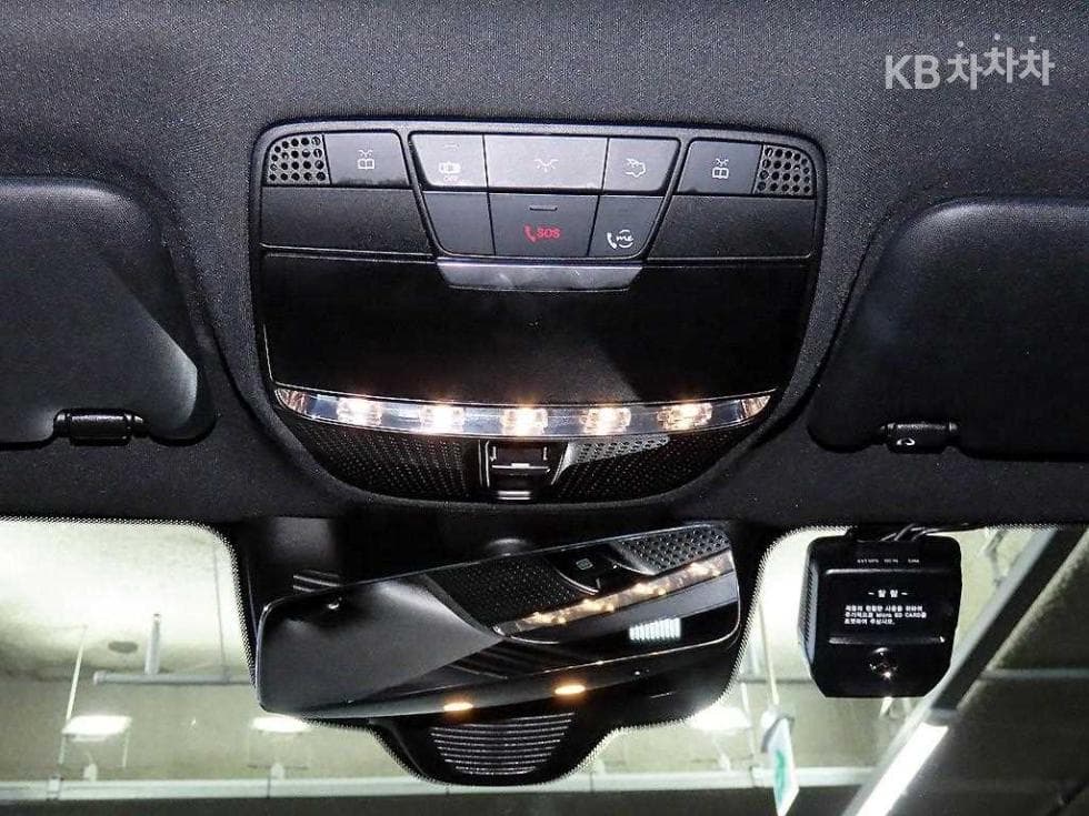 Mercedes-Benz CLS클래스(C257)CLS 300d 4MITIC Стандартен - 13