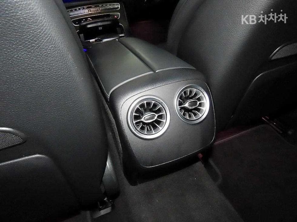 Mercedes-Benz CLS클래스(C257)CLS 300d 4MITIC Стандартен - 14