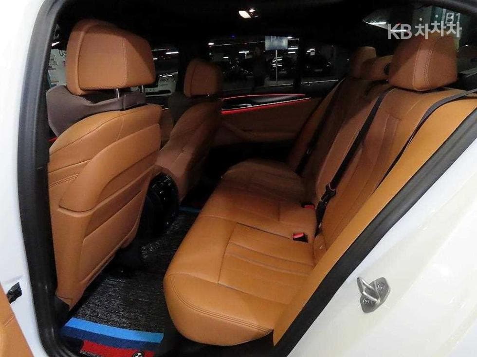 BMW 올Нов5 Серия (G30)520i M Sport - 7