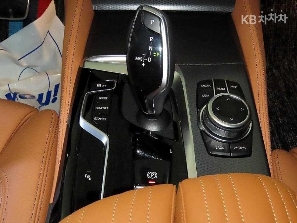 BMW 올Нов5 Серия (G30)520i M Sport - 12