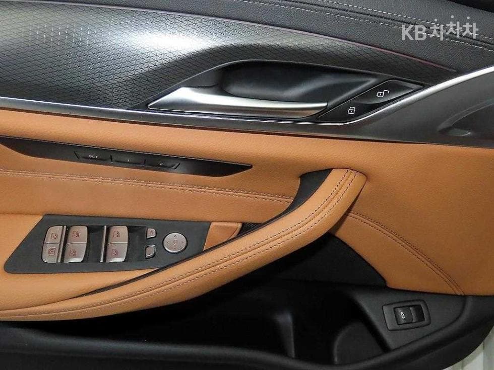 BMW 올Нов5 Серия (G30)520i M Sport - 13