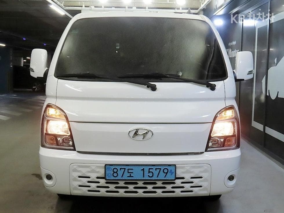 Hyundai Porter 2 일렉트릭Super Cab Extra Long Smart Special (special feature/edition) - 2